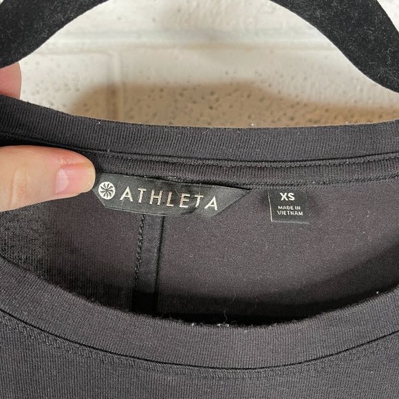 Athleta Sz XS Cloudlight Relaxed Modal Top Asymmetrical Hem Long Sleeve Soft EUC - Picture 4 of 7
